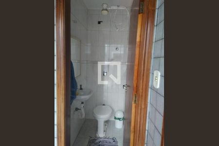 Casa à venda com 3 quartos, 198m² em Vila Paiva, São Paulo