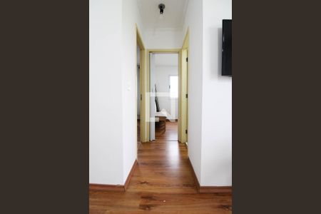 Corredor  de apartamento à venda com 2 quartos, 52m² em Jardim Maria Duarte, São Paulo