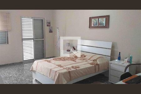 Casa à venda com 3 quartos, 191m² em Vila Vitorio Mazzei, São Paulo