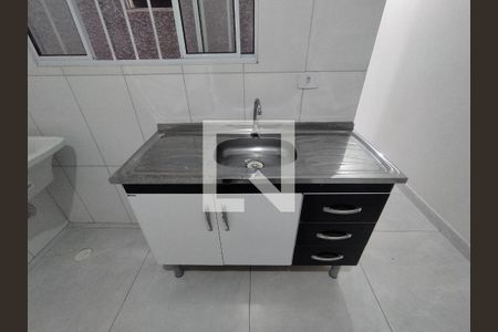 Cozinha - Torneira de apartamento para alugar com 1 quarto, 30m² em Parque Bristol, São Paulo
