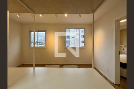 Sala  de apartamento para alugar com 1 quarto, 35m² em Santo Amaro, São Paulo