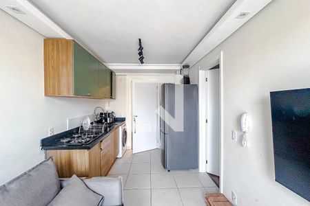 Sala de apartamento para alugar com 1 quarto, 27m² em Guaiauna, São Paulo