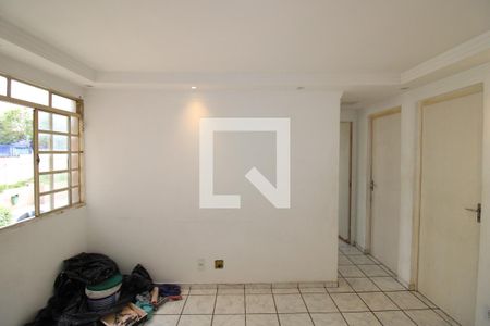 Sala de apartamento para alugar com 2 quartos, 52m² em Conjunto Residencial José Bonifácio, São Paulo