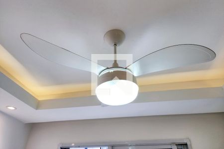 Sala  de apartamento para alugar com 2 quartos, 58m² em Imperial de São Cristóvão, Rio de Janeiro