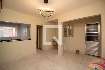 Sala de casa para alugar com 2 quartos, 100m² em Picanço, Guarulhos