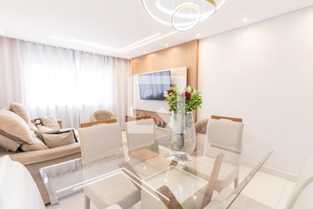 Sala de casa de condomínio à venda com 3 quartos, 115m² em Jardim Fernandes, São Paulo