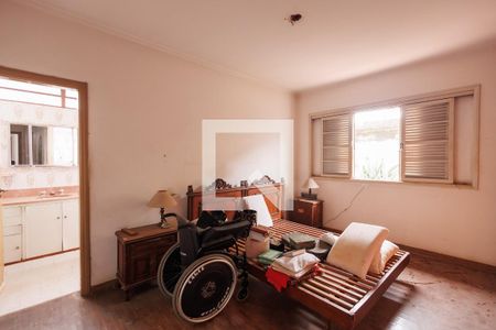 Suíte de casa para alugar com 4 quartos, 273m² em Jardim Santa Clara, Taubaté