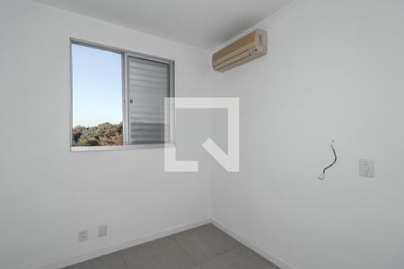 Quarto de apartamento para alugar com 2 quartos, 50m² em Morro Santana, Porto Alegre