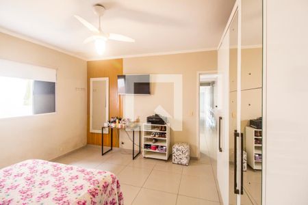 Quarto 2 de casa para alugar com 2 quartos, 175m² em Chácara Adriana Aparecida, Carapicuíba