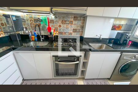 Cozinha de apartamento à venda com 3 quartos, 69m² em Serrano, Belo Horizonte