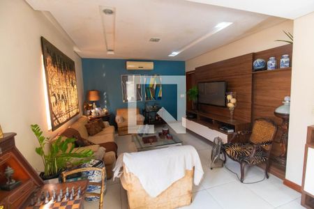 Casa para alugar com 2 quartos, 70m² em Santa Rosa, Niterói
