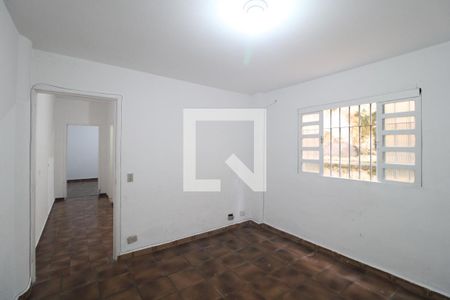 Quarto 1 de casa para alugar com 2 quartos, 48m² em Vila Marari, São Paulo