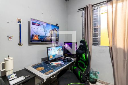 Suíte de casa à venda com 3 quartos, 145m² em Vila Espanhola, São Paulo