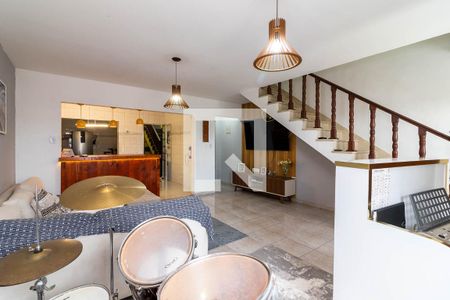 Sala de Estar de casa à venda com 3 quartos, 145m² em Vila Espanhola, São Paulo