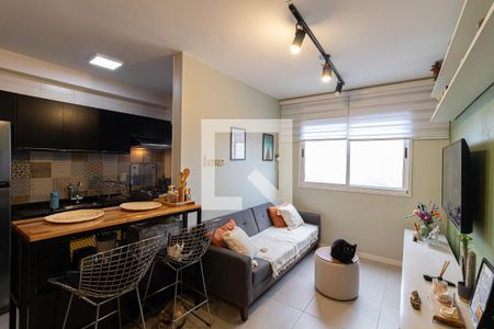 Sala/Cozinha/Área de Serviço de apartamento à venda com 2 quartos, 47m² em Cangaiba, São Paulo