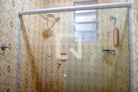 Banheiro de apartamento para alugar com 1 quarto, 49m² em Vila da Penha, Rio de Janeiro