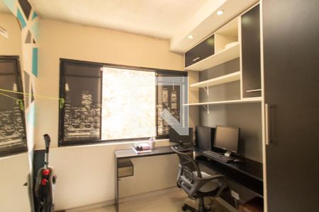 Quarto 1 de casa à venda com 3 quartos, 560m² em Cidade Industrial de Curitiba, Curitiba