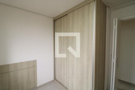 Quarto de apartamento à venda com 3 quartos, 68m² em Sítio da Figueira, São Paulo