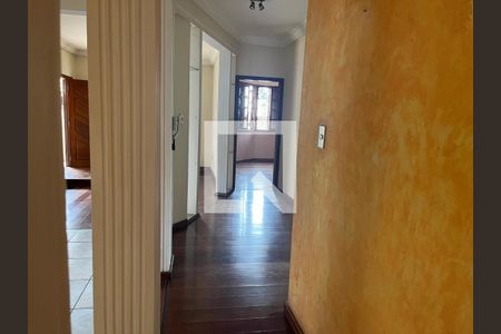 Corredor de casa para alugar com 5 quartos, 494m² em Filadélfia, Betim