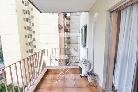 Sala de apartamento à venda com 2 quartos, 70m² em Maracanã, Rio de Janeiro