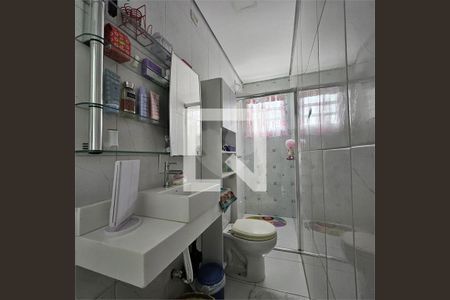 Casa à venda com 4 quartos, 320m² em Vila Monumento, São Paulo