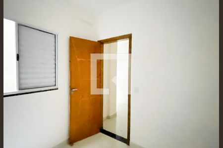 Quarto 2 de apartamento para alugar com 2 quartos, 45m² em Jardim Nordeste, São Paulo