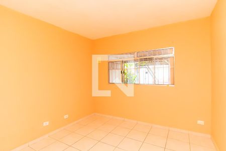 Quarto 1 de casa para alugar com 2 quartos, 56m² em Conjunto Promorar Sapopemba, São Paulo