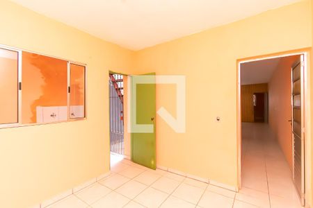Quarto 2 de casa para alugar com 2 quartos, 56m² em Conjunto Promorar Sapopemba, São Paulo