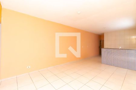 Sala de casa para alugar com 2 quartos, 56m² em Conjunto Promorar Sapopemba, São Paulo