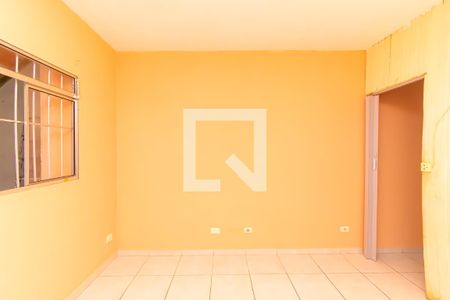 Quarto 1 de casa para alugar com 2 quartos, 56m² em Conjunto Promorar Sapopemba, São Paulo