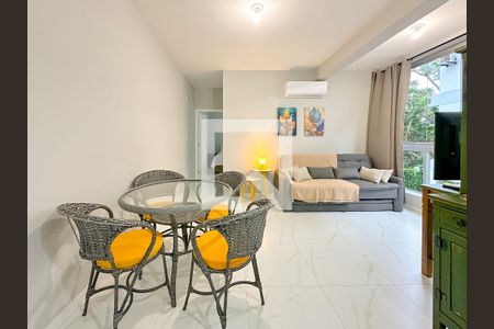 Sala de Jantar de apartamento para alugar com 1 quarto, 54m² em Cachoeira do Bom Jesus, Florianópolis