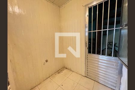 Sala/Quarto de casa à venda com 1 quarto, 24m² em Jardim Raposo Tavares, São Paulo