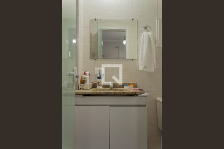 Banheiro da Suíte 1 de apartamento à venda com 3 quartos, 68m² em Taboão, São Bernardo do Campo