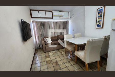 Sala  de apartamento para alugar com 1 quarto, 37m² em Ondina, Salvador