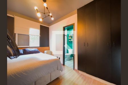 Suíte de apartamento para alugar com 2 quartos, 57m² em Umuarama, Osasco