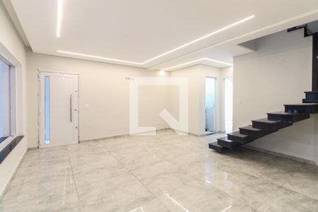 Sala de casa à venda com 3 quartos, 193m² em Vila Moreira, São Paulo