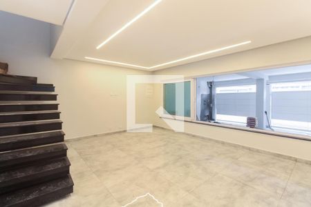 Sala de casa à venda com 3 quartos, 193m² em Vila Moreira, São Paulo