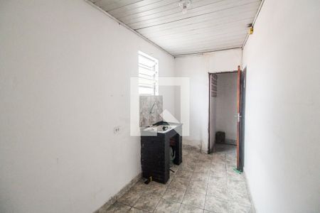 Apartamento para alugar com 1 quarto, 30m² em Parque Roseira, Carapicuíba