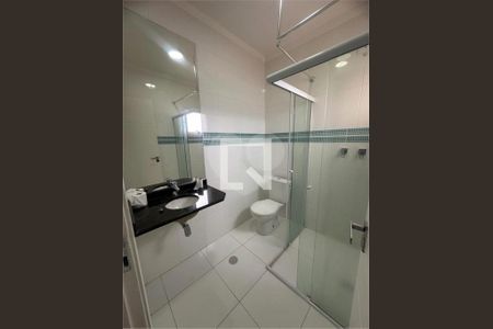 Casa à venda com 3 quartos, 270m² em Vila Antonina, São Paulo