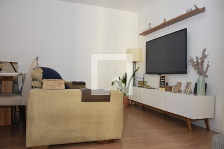Sala de apartamento para alugar com 3 quartos, 90m² em Parque Esplanada, Embu das Artes