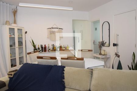 Sala de apartamento para alugar com 3 quartos, 90m² em Parque Esplanada, Embu das Artes