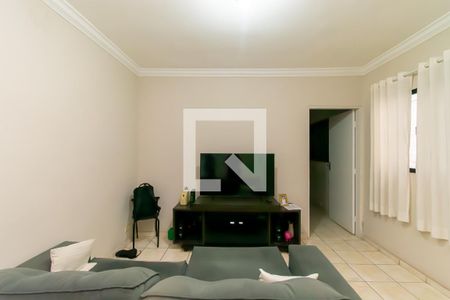 Sala de casa à venda com 6 quartos, 210m² em Vila Formosa, São Paulo