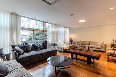 Sala de apartamento à venda com 3 quartos, 284m² em Higienópolis, São Paulo