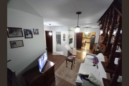 Casa à venda com 4 quartos, 150m² em Vila do Castelo, São Paulo