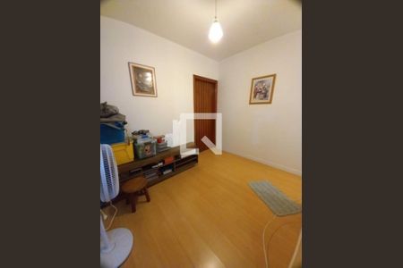Casa à venda com 4 quartos, 150m² em Vila do Castelo, São Paulo