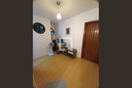 Casa à venda com 4 quartos, 150m² em Vila do Castelo, São Paulo