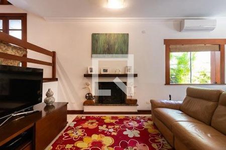 Casa à venda com 3 quartos, 900m² em Jardim Paulista, Barueri