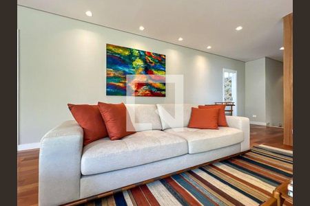 Casa à venda com 4 quartos, 490m² em Alphaville, Santana de Parnaíba