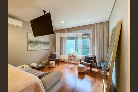 Casa à venda com 4 quartos, 490m² em Alphaville, Santana de Parnaíba