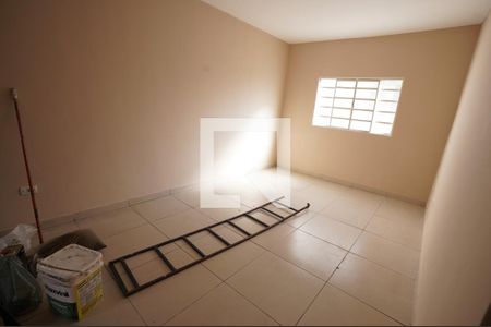 Casa à venda com 3 quartos, 100m² em Jardim Atlantico, Goiânia